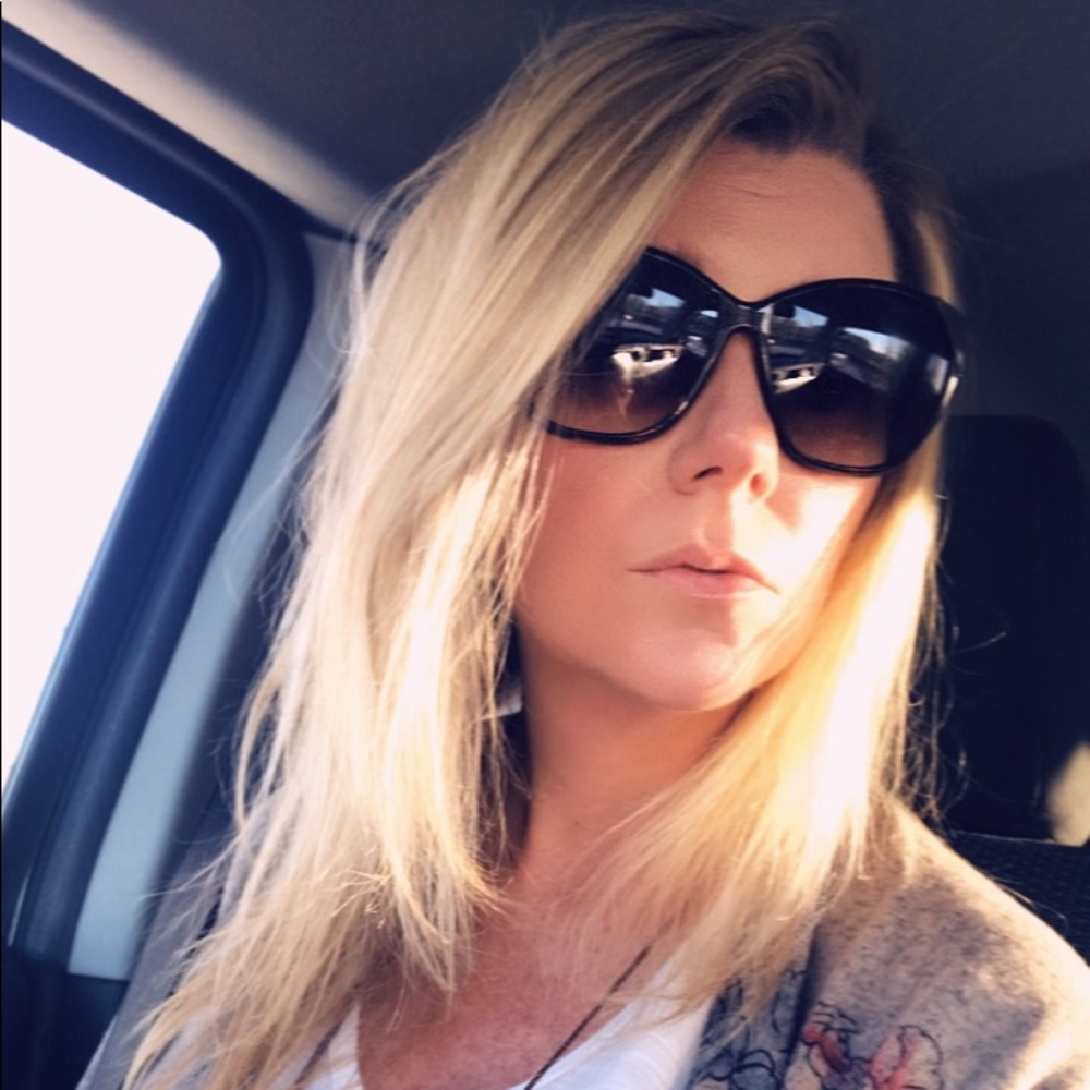 Meet your Posher, Heather